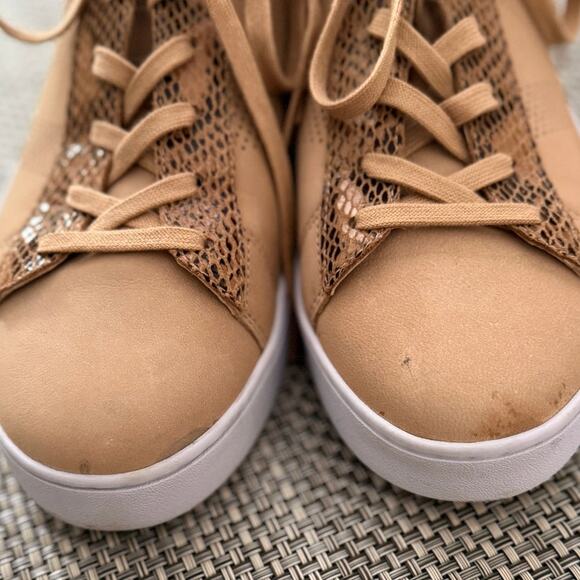 VIONIC Splendid Honey Snake Print Lace Up Shoes Sneakers Wheat 11 Camel comfort - Picture 2 of 7